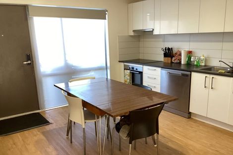 Photo of property in 4/340 Lincoln Road, Addington, Christchurch, 8024