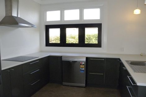 Photo of property in 27 Queen Street, Winton, 9720