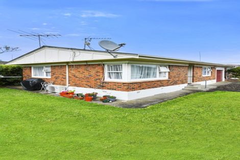 Photo of property in 2/76 Wintere Road, Papatoetoe, Auckland, 2025