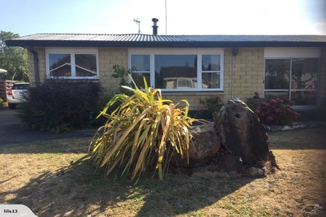 Photo of property in 36 Shelton Place, Feilding, 4702