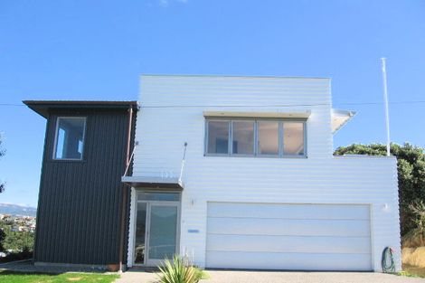 Photo of property in 155 Nevay Road, Miramar, Wellington, 6022