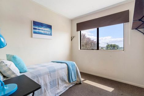 Photo of property in 179 Solar Road, Glen Eden, Auckland, 0602