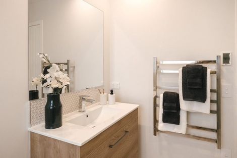 Photo of property in 2 Gratitude Way, Kelvin Grove, Palmerston North, 4414