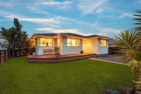 Photo of property in 22 Tabitha Crescent, Henderson, Auckland, 0612