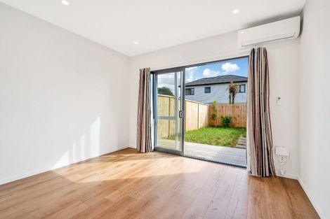 Photo of property in 8/54 Swanson Road, Henderson, Auckland, 0610