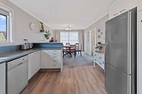 Photo of property in 105 Kennedys Bush Road, Halswell, Christchurch, 8025