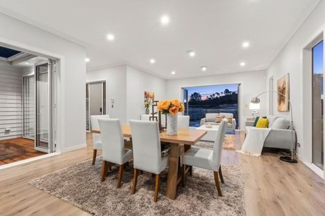 Photo of property in 36 Celestial Crescent, Orewa, 0931