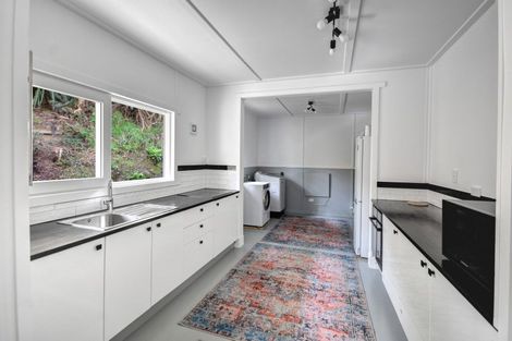 Photo of property in 11 Morepork Lane, Waipori Falls, Outram, 9073