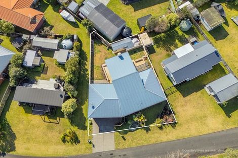 Photo of property in 21 Charles Green Drive, Cooks Beach, Whitianga, 3591
