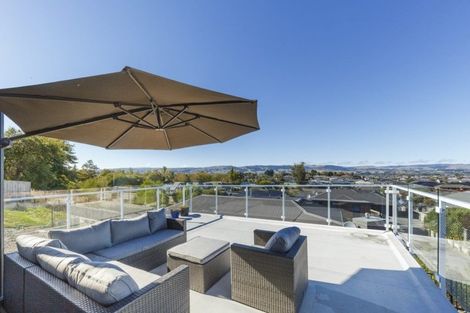 Photo of property in 18b Galea Grove, Kelvin Grove, Palmerston North, 4414