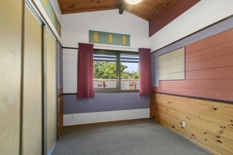 Photo of property in 16-18 Konini Street, Eastbourne, Lower Hutt, 5013