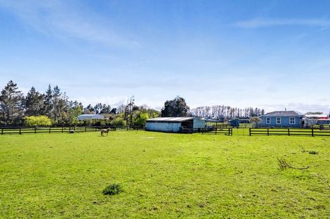 Photo of property in 14 Flint Road West, Stratford, 4332