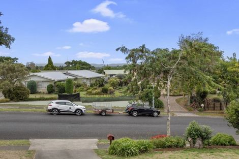 Photo of property in 9 Pohutukawa Drive, Pukete, Hamilton, 3200