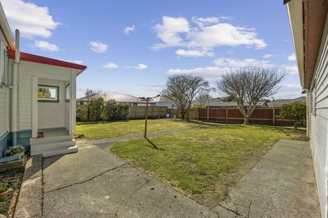 Photo of property in 82 Orlando Street, Stratford, 4332