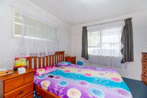 Photo of property in 6/13 Seabrook Avenue, New Lynn, Auckland, 0600