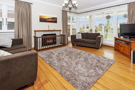 Photo of property in 177 Great South Road, Drury, 2113