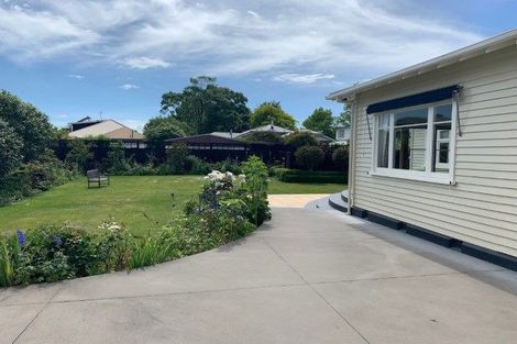 Photo of property in 58 Searells Road, Strowan, Christchurch, 8052