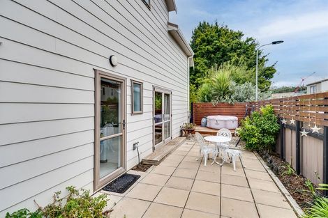 Photo of property in 17b Nelson Crescent, Napier South, Napier, 4110