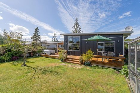Photo of property in 36 Oyster Drive, Cooks Beach, Whitianga, 3591