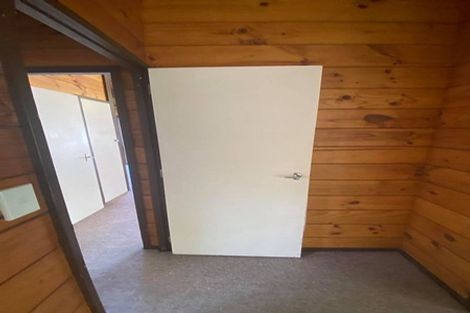 Photo of property in 3/89 Pinehaven Road, Pinehaven, Upper Hutt, 5019