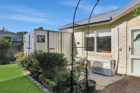 Photo of property in 3/66 Kawaha Point Road, Kawaha Point, Rotorua, 3010