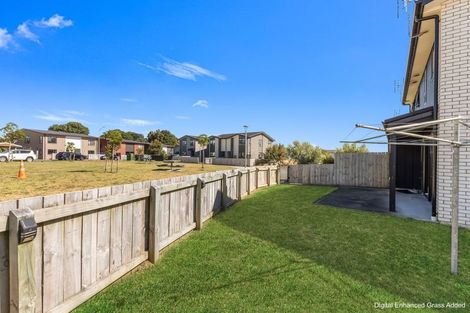 Photo of property in 7 Discovery Place, Marfell, New Plymouth, 4310