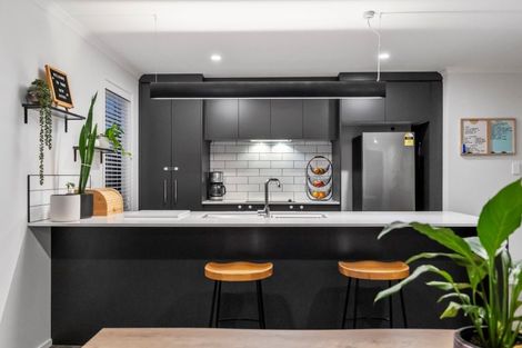 Photo of property in 20 Empire Crescent, Papamoa, 3118