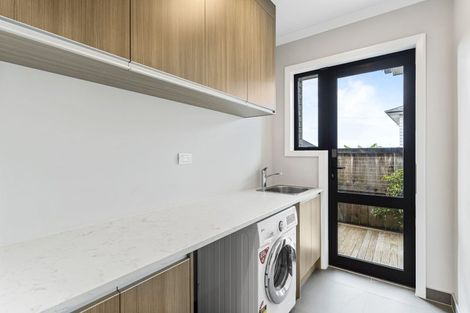 Photo of property in 16 Miller Rise, Silverdale, 0932