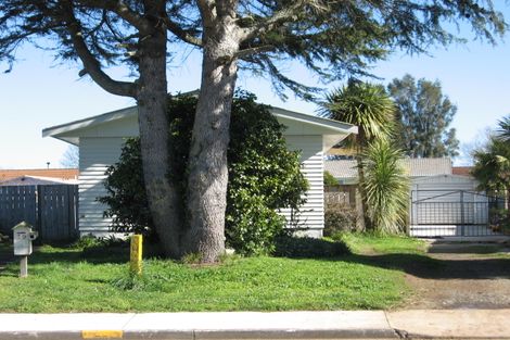 Photo of property in 39 Eastburn Street, Papakura, 2110