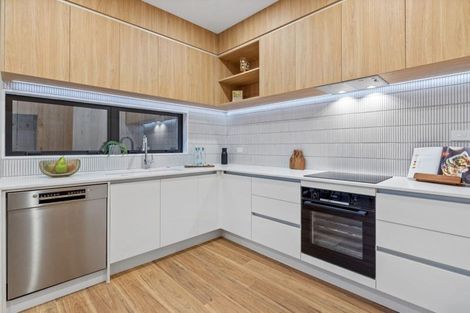 Photo of property in 33d Stanley Avenue, Milford, Auckland, 0620