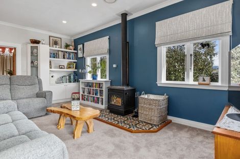 Photo of property in 17 Moreton Road, Carterton, 5713