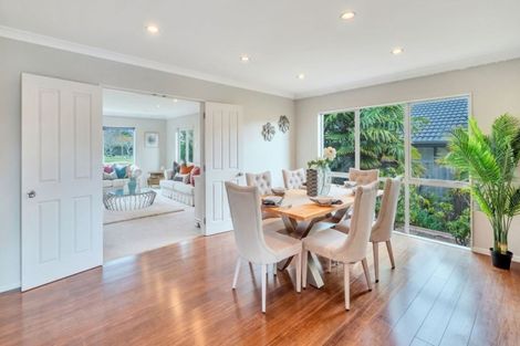 Photo of property in 270 Schnapper Rock Road, Schnapper Rock, Auckland, 0632