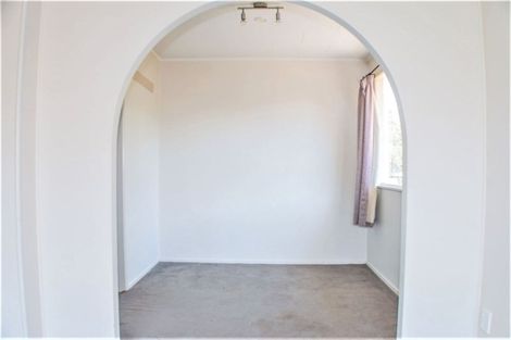 Photo of property in 25 Hewlett Road, Massey, Auckland, 0614