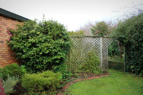 Photo of property in 64 Richmond Road, Carterton, 5713