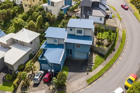 Photo of property in 9 Paremata Drive, Paremata, Porirua, 5024