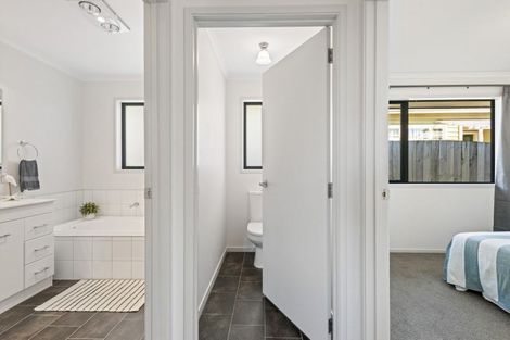 Photo of property in 5 Hillstone Avenue, Gate Pa, Tauranga, 3112