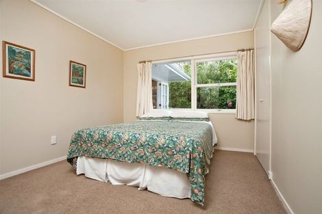 Photo of property in 9 Munstead Place, Hillcrest, Auckland, 0627