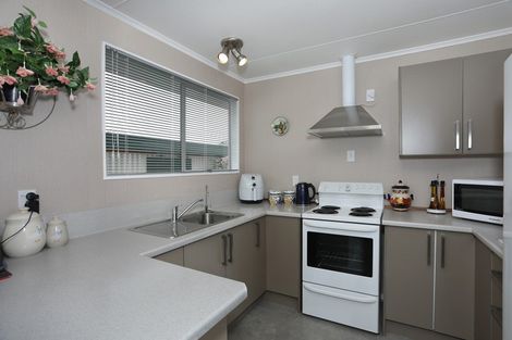 Photo of property in 18 Russell Street, Feilding, 4702