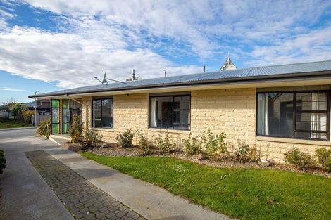 Photo of property in 5 O'neill Crescent, Bridge Hill, Alexandra, 9320