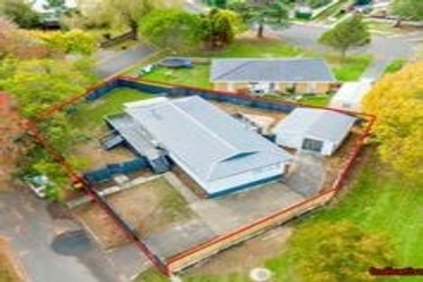 Photo of property in 14 Chantal Place, Red Hill, Papakura, 2110