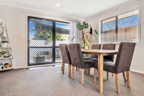 Photo of property in 3a Kaiwaka Road, Waiuku, 2123