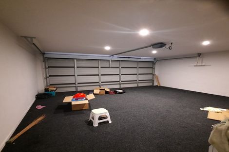 Photo of property in 4/60 Hayfield Way, Karaka, Papakura, 2580