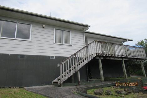 Photo of property in 10 Aldern Road, Massey, Auckland, 0614