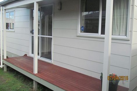 Photo of property in 2/17 Fitzherbert, Alicetown, Lower Hutt, 5010