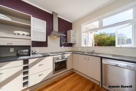 Photo of property in 859 Main Street, Roslyn, Palmerston North, 4414
