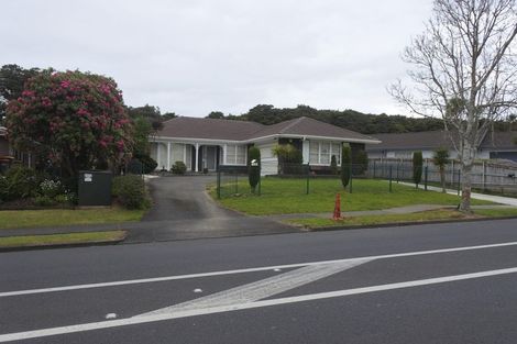 Photo of property in 110 Everglade Drive, Totara Heights, Auckland, 2105