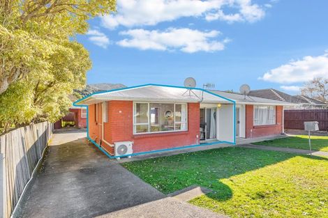 Photo of property in 2/46 Wood Street, Wainuiomata, Lower Hutt, 5014
