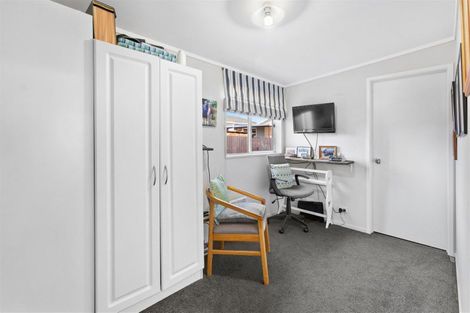 Photo of property in 33b Romilly Street, Westport, 7825