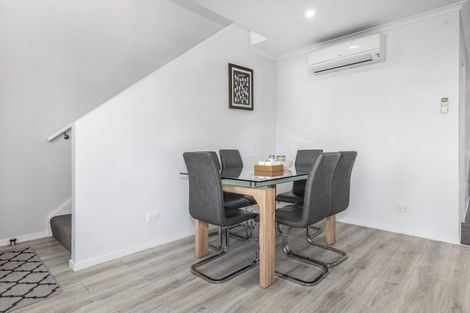 Photo of property in 34 Bluff Road, Kenepuru, Porirua, 5022