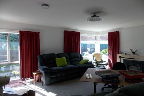 Photo of property in 10a Avenue Road, West End, Timaru, 7910